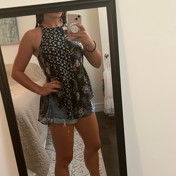 BCBGeneration blue floral pattern high neck top - Picture 1 of 6